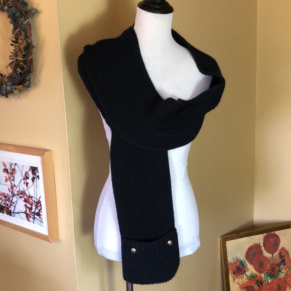 MICHAEL KORS 78”L x 6.5”W Long Woven Scarf Gold Logo Hardware Pockets - Picture 10 of 16